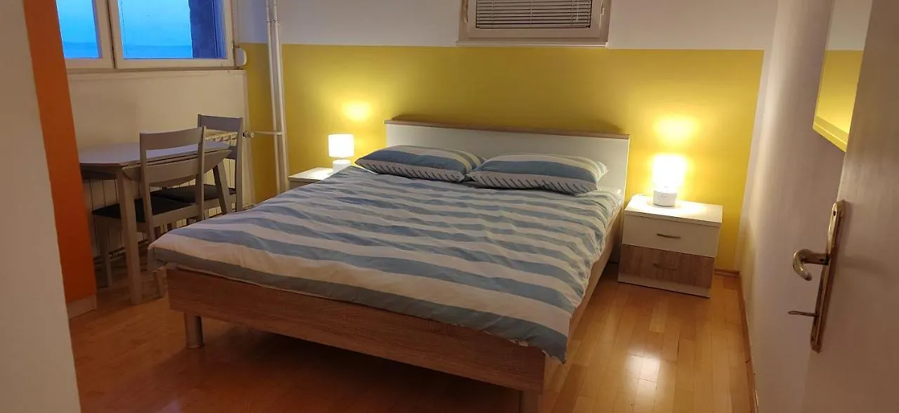 Torro Di Torretta Apartment Rijeka